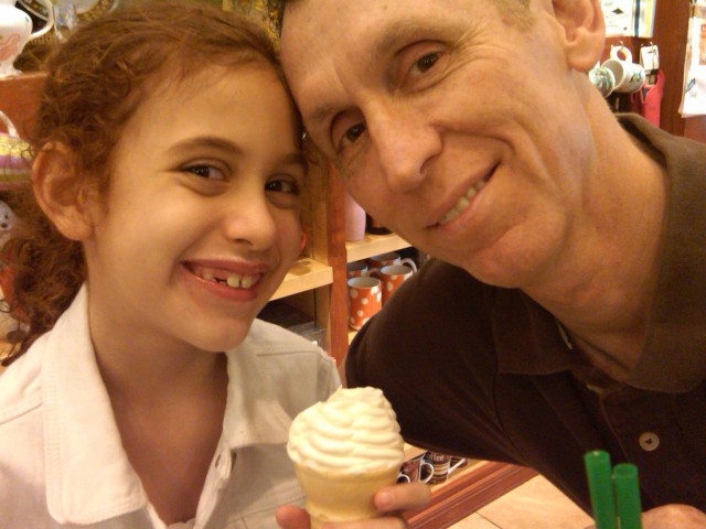 Tim and Gabrielle enjoying some ice cream